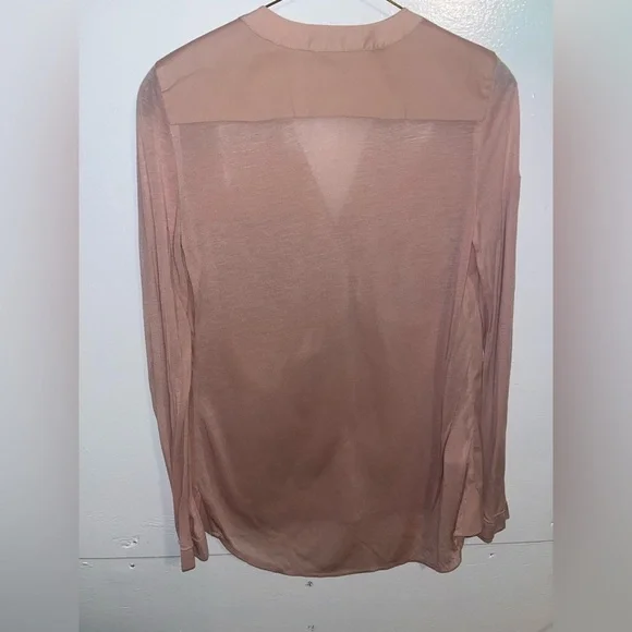 Like New BCBG blouse - Picture 2 of 4